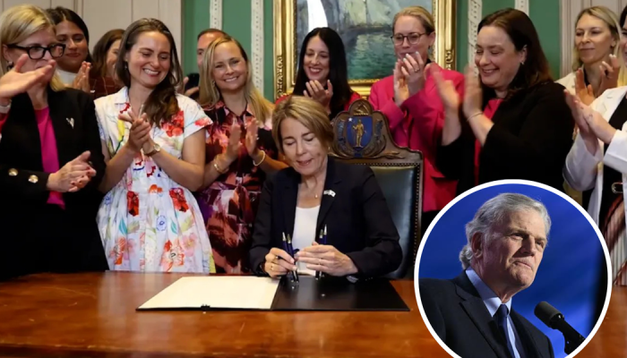 Governadora de Massachusetts, Maura Healey, durante a assinatura da lei do aborto; no destaque, o...