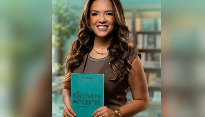 Bispa Jeiza Pontes e o livro Doses de Cura. (Foto: Montagem/Folha Gospel)