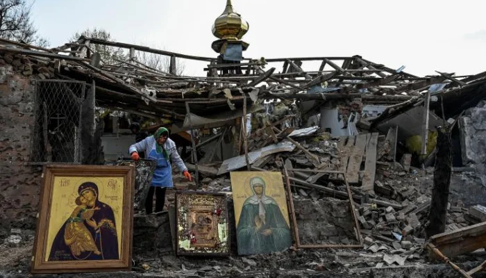 Igreja destruÃ­da na UcrÃ¢nia em meio Ã  guerra com a RÃºssia (Foto: ICC)