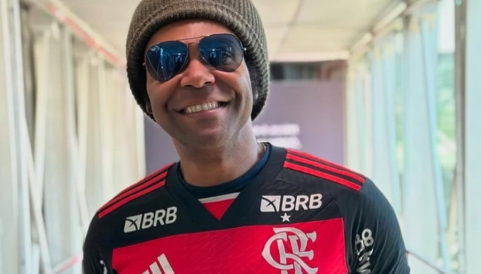 Thalles Roberto com a camisa do Flamengo (Foto: Reprodução)